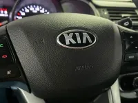 Gebraucht Kia Rio Edition 7 86 PS (63 kW) 2013 Silber Limousine