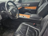 gebraucht Jaguar XF Automatik 2.7