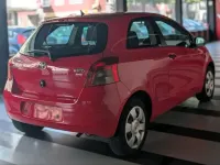Gebraucht Toyota Yaris 70 PS (51 kW) 2007 Rot Kleinwagen