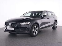 Gebraucht Volvo V60 CC Plus 197 PS (144 kW) 2023 Black solid stone / solid Kombi