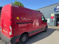 Gebraucht Renault Master 125 PS (91 kW) 2010 Rot Van / Kleinbus