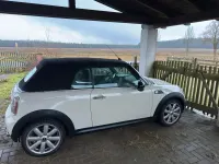 Usata Mini Cooper Cabriolet 72 CV (52 kW) 2010 Bianco Cabrio