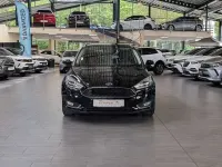 Gebraucht Ford Focus Titanium 125 PS (91 kW) 2015 Schwarz Kombi