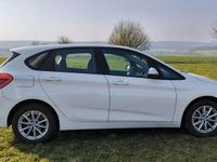 Gebraucht BMW 220 Active Tourer 192 PS (141 kW) 2016 Weiß Van / Kleinbus