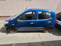 Gebraucht Hyundai i10 69 PS (50 kW) 2012 Blau Kleinwagen