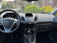 Gebraucht Ford Fiesta Titanium 101 PS (74 kW) 2017 Weiß Kleinwagen