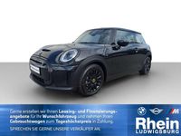 Gebraucht Mini Cooper SE 135 kW (184 PS) 2023 Midnight black metallic Kleinwagen