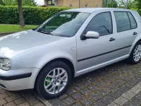 Gebraucht VW Golf IV 105 PS (77 kW) 2001 Silber Limousine