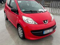 Gebraucht Peugeot 107 68 PS (50 kW) 2009 Kleinwagen