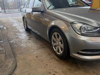 Second-hand Mercedes C180 156 CP (114 kW) 2014 Gri Break