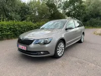 Gebraucht Skoda Superb 170 PS (125 kW) 2015 Silber Kombi