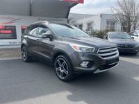Gebraucht Ford Kuga Titanium 150 PS (110 kW) 2017 Grau SUV
