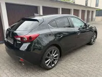 Gebraucht Mazda 3 Nakama 150 PS (110 kW) 2017 Jet black Limousine