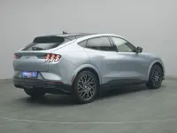 Gebraucht Ford Mustang Mach-E GT 358 kW (487 PS) 2024 Iced/elite blue SUV