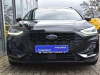 Gebraucht Ford Focus ST-Line 155 PS (114 kW) 2024 Obsidianschwarz metallic Kombi