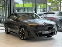 Gebraucht BMW 540 M Sport 303 PS (222 kW) 2025 Grau Limousine