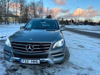 Gebraucht Mercedes ML350 258 PS (189 kW) 2014 Silber SUV