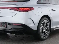 Gebraucht Mercedes EQE500 Premium 300 kW (408 PS) 2025 Silber Limousine