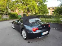 Gebraucht BMW Z4 192 PS (141 kW) 2003 Blau Cabrio