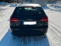 Gebraucht Audi A3 125 PS (91 kW) 2011 Schwarz Kleinwagen