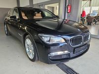 Gebraucht BMW 740 M Sport 313 PS (230 kW) 2015 Schwarz Limousine