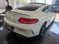 Gebraucht Mercedes C200 AMG 184 PS (135 kW) 2018 Weiß Coupé