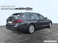 Gebraucht BMW 520 Sport Line 190 PS (139 kW) 2020 Sophistograu brillanteffekt metallic Kombi