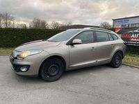 Gebraucht Renault Mégane GrandTour Initiale Paris 132 PS (97 kW) 2013 Gold Kombi