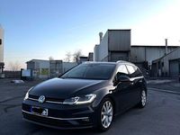 Gebraucht VW Golf VII Highline 150 PS (110 kW) 2019 Grau Kombi