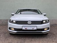 Gebraucht VW Passat Highline 150 PS (110 kW) 2018 Weiß Limousine