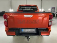 Gebraucht Isuzu D-Max 163 PS (119 kW) 2024 Orange SUV