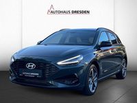 Neu Hyundai i30 Advantage 140 PS (102 kW) 2025 Cypress green / mic Kombi