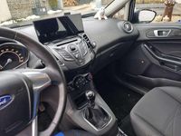 Gebraucht Ford Fiesta Trend 80 PS (58 kW) 2013 Blau Kleinwagen