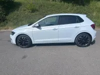 Gebraucht VW Polo Comfortline 95 PS (69 kW) 2018 Weiß Kleinwagen
