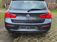 Gebraucht BMW 116 109 PS (80 kW) 2017 Grau Kleinwagen