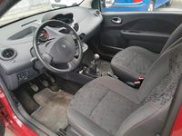Gebraucht Renault Twingo 75 PS (55 kW) 2010 Rot Kleinwagen