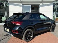 Gebraucht VW T-Roc Style 110 PS (80 kW) 2023 Deep black perleffekt (metallic) SUV