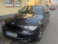 Gebraucht BMW 116 122 PS (89 kW) 2009 Schwarz Kleinwagen