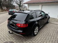 Gebraucht Audi A4 Allroad 177 PS (130 kW) 2015 Schwarz Kombi
