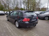 gebraucht BMW 318 Touring 318d+NAVI+PANO+SCHIEBEDACH+SHZ+TEMPOMAT