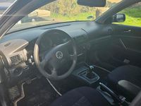 Gebraucht VW Passat 131 PS (96 kW) 2002 Schwarz Kombi