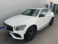 Gebraucht Mercedes GLC300de AMG 194 PS (142 kW) 2022 Weiß Coupé