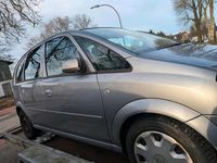 Gebraucht Opel Meriva 90 PS (66 kW) 2005 Silber Van / Kleinbus