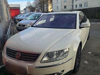 Gebraucht VW Phaeton 239 PS (175 kW) 2009 Weiß Limousine