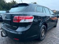 Gebraucht Toyota Avensis 147 PS (108 kW) 2011 Schwarz Kombi