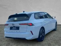 Używany Opel Astra 131 KM (96 kW) 2025 Biały Sedan/Limuzyna