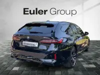 Gebraucht BMW 540 Performance 286 PS (210 kW) 2025 Schwarz Kombi