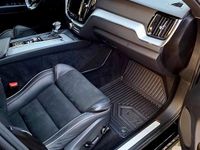 Gebraucht Volvo XC60 320 PS (235 kW) 2019 Schwarz SUV