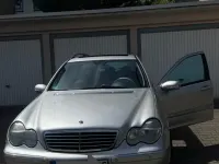 Second-hand Mercedes C220 Avantgarde 143 CP (105 kW) 2001 Argintiu Break