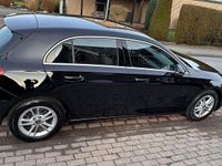 Gebraucht Mercedes A180 Progressive 116 PS (85 kW) 2018 Schwarz Limousine